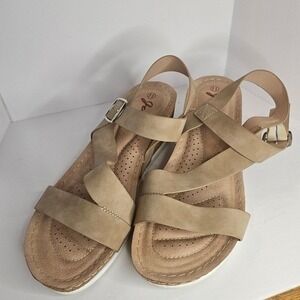Jeossy Milan DJY835 Tan Strappy Wedge Sandals Womens Size 11 Buckle Cork Heel
